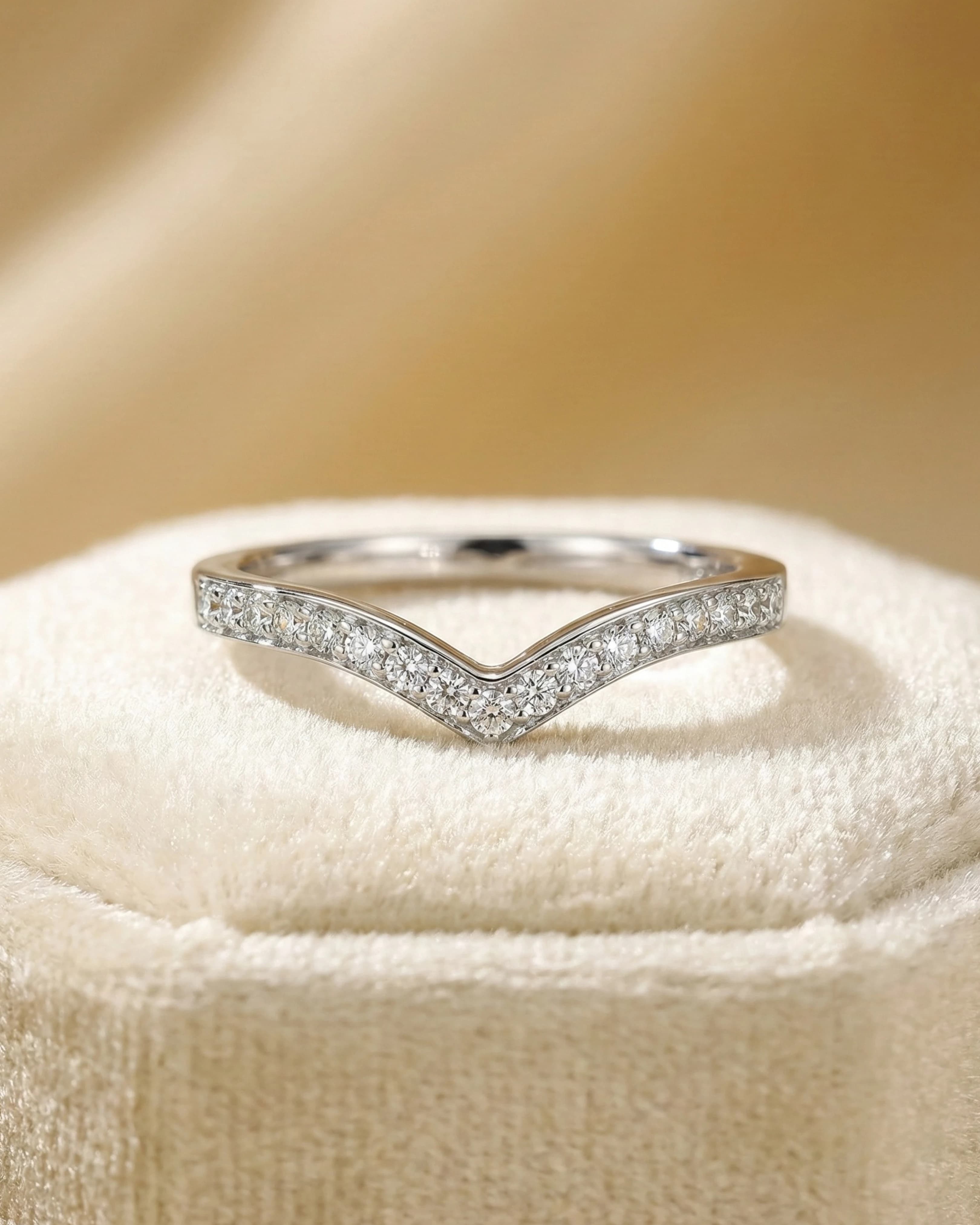 Glistening Wishbone V-Band – 925 Sterling Silver view 3