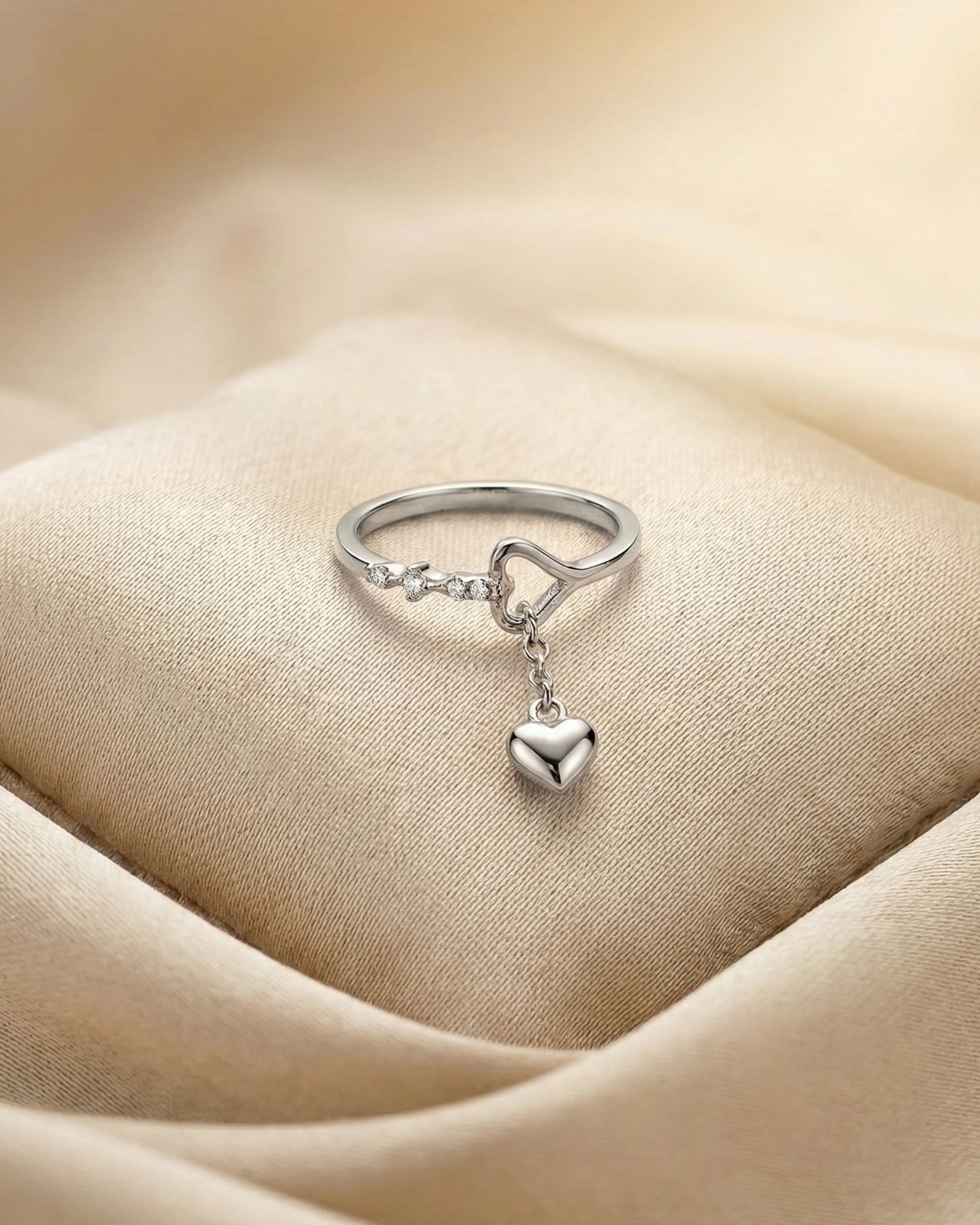 Eternal Love Dangle Heart Ring – 925 Sterling Silver view 3