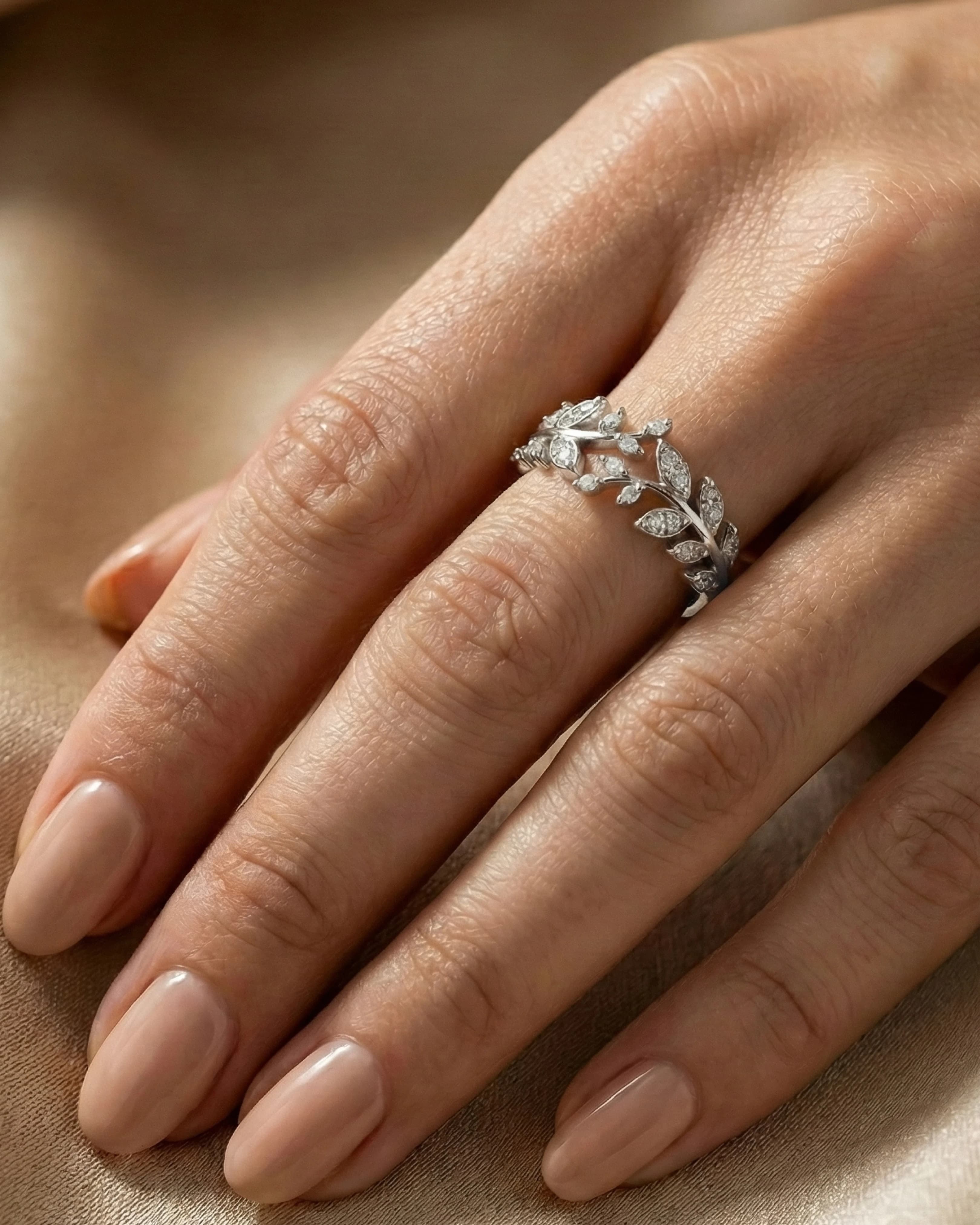 Silver Meadow Vine Ring – 925 Sterling Silver — model