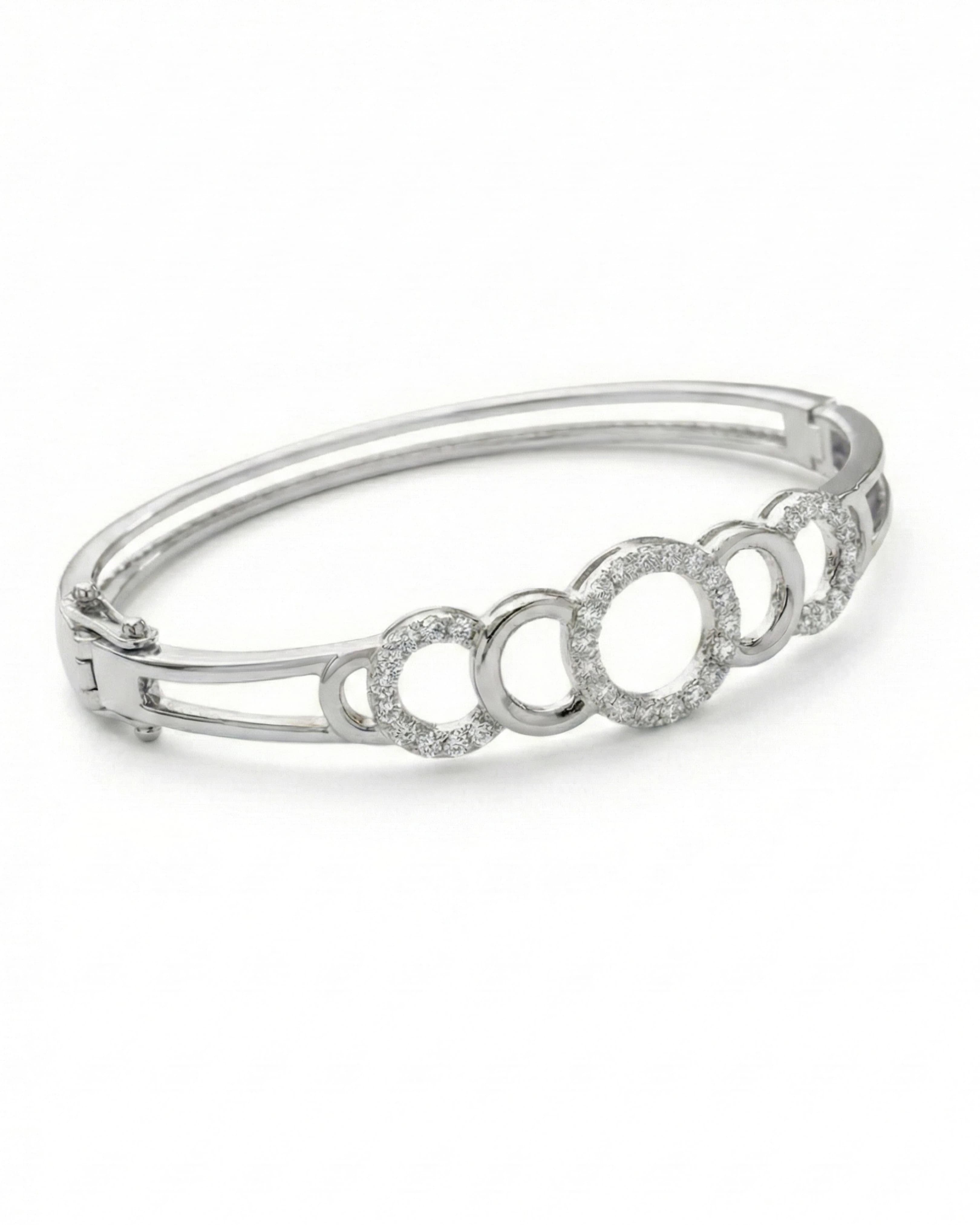 Infinity Aura Interlocking Circle Bangle – 925 Sterling Silver